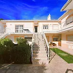 Oasis Parque 2 * ポルティマン