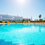 Oasis Parque 2 *
