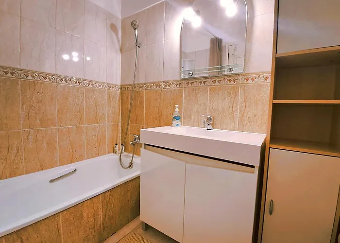 Appartement Oasis Parque 2 *